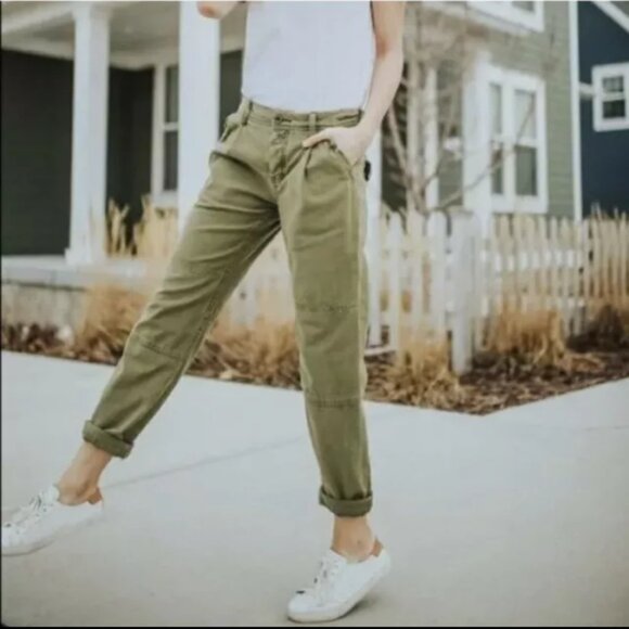 FREE PEOPLE High-Rise Button-Fly Moss Green Utility Boyfriend Pant Size 25 - Picture 4 of 16